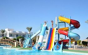 Queen Sharm Aqua Park Hotel  4*